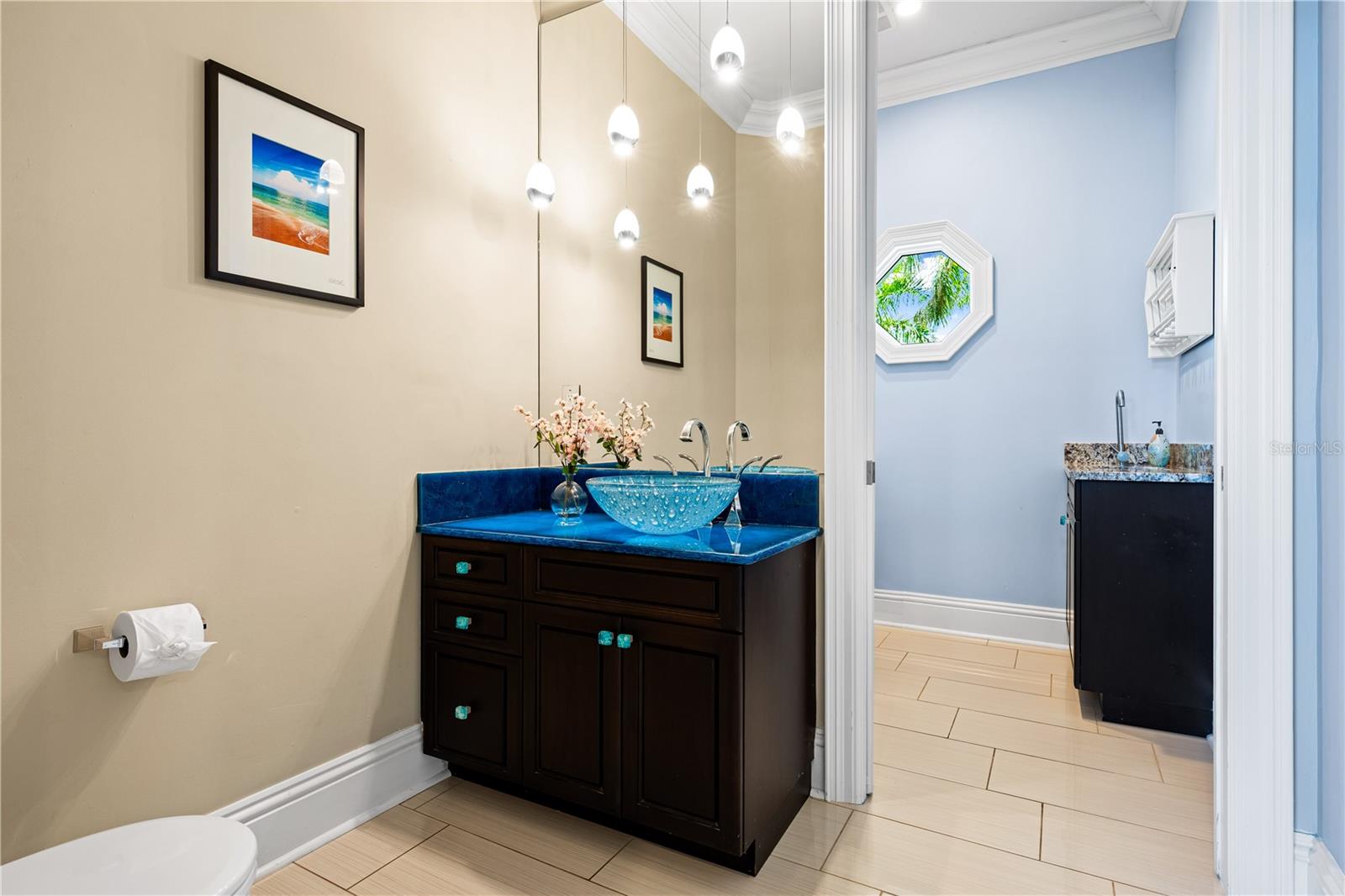 SAPPHIRE SHORES RESUB - Residential