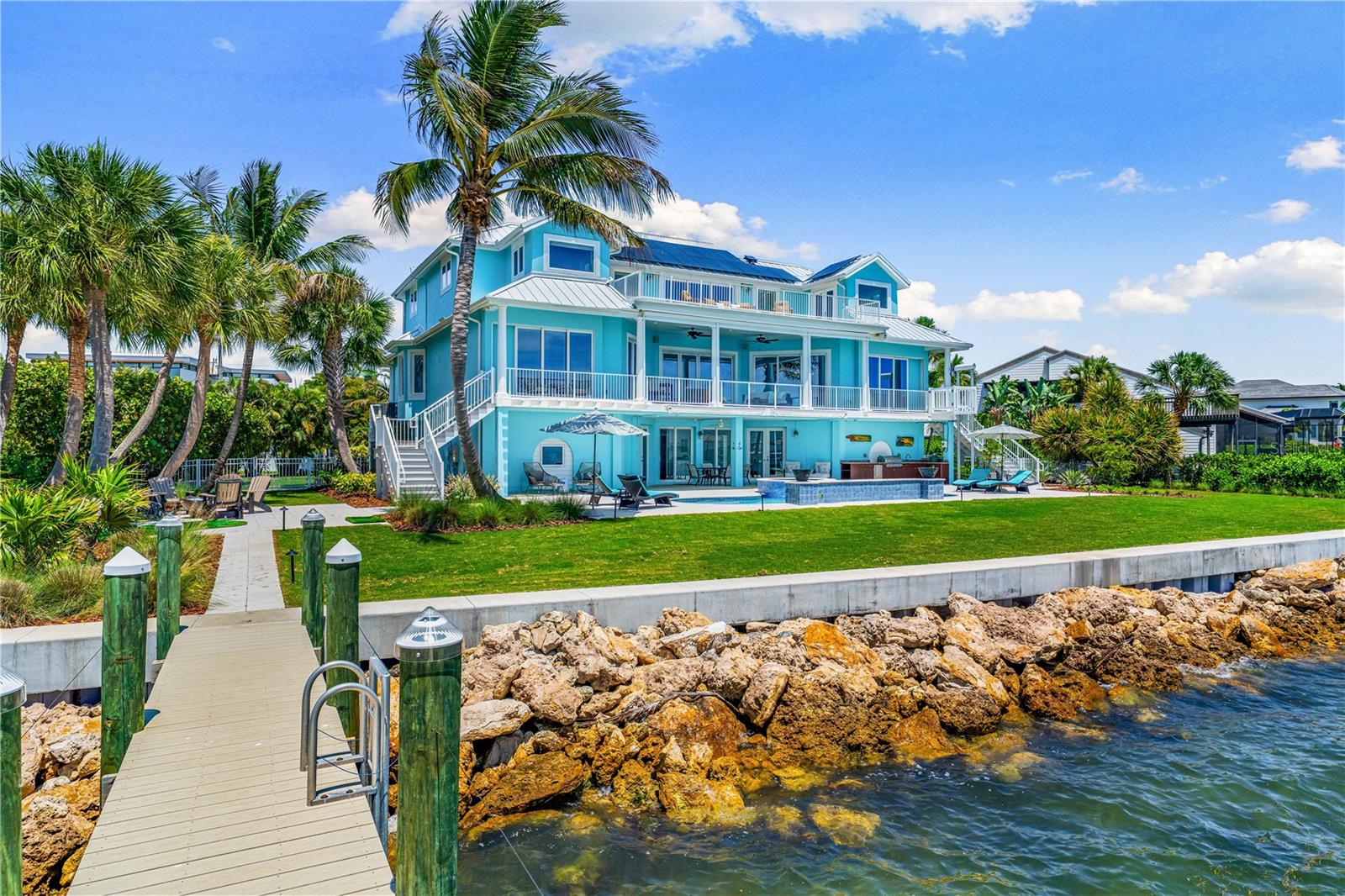 SAPPHIRE SHORES RESUB - Residential