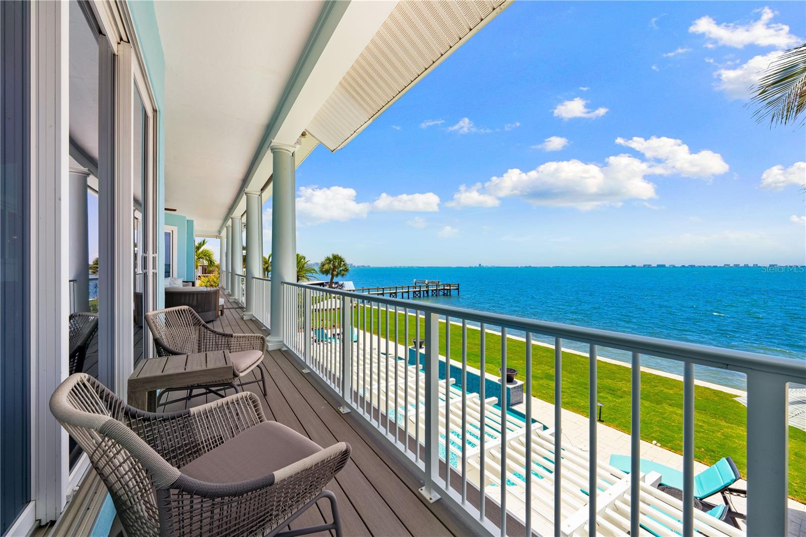 SAPPHIRE SHORES RESUB - Residential