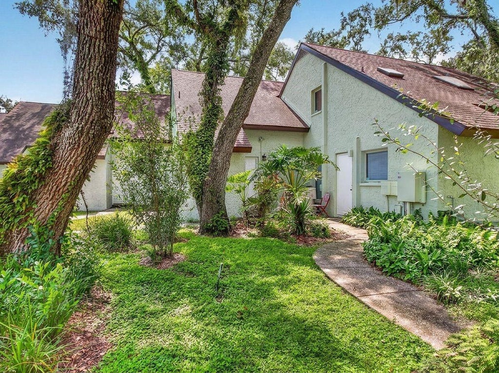 Photo of 5627 Ashley Oaks Drive #2, Tampa, FL 33617 (MLS # TB8548080)