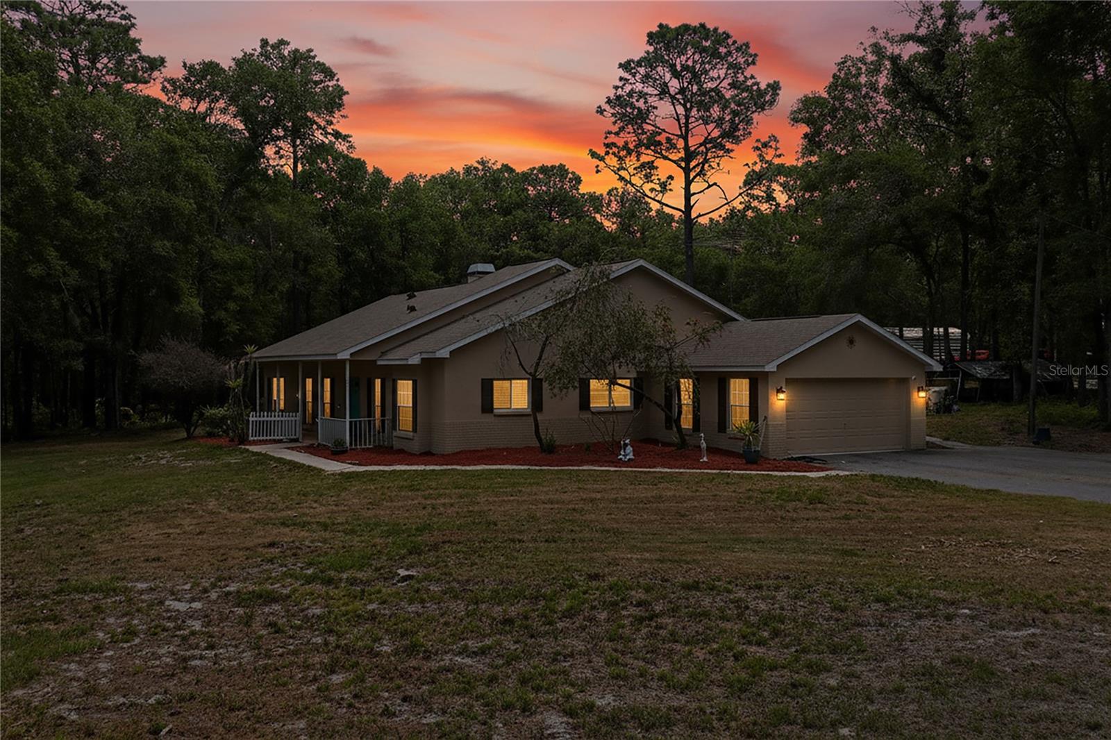 16225 BONZAI TRAIL