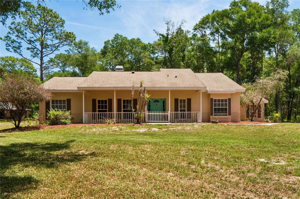 Photo of 16225 Bonzai Trail, Brooksville, FL 34613 (MLS # W7885195)