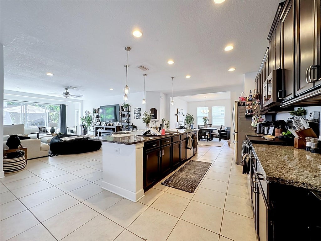 Photo of 10457 Waterstone Drive, Riverview, FL 33578 (MLS # L4963962)