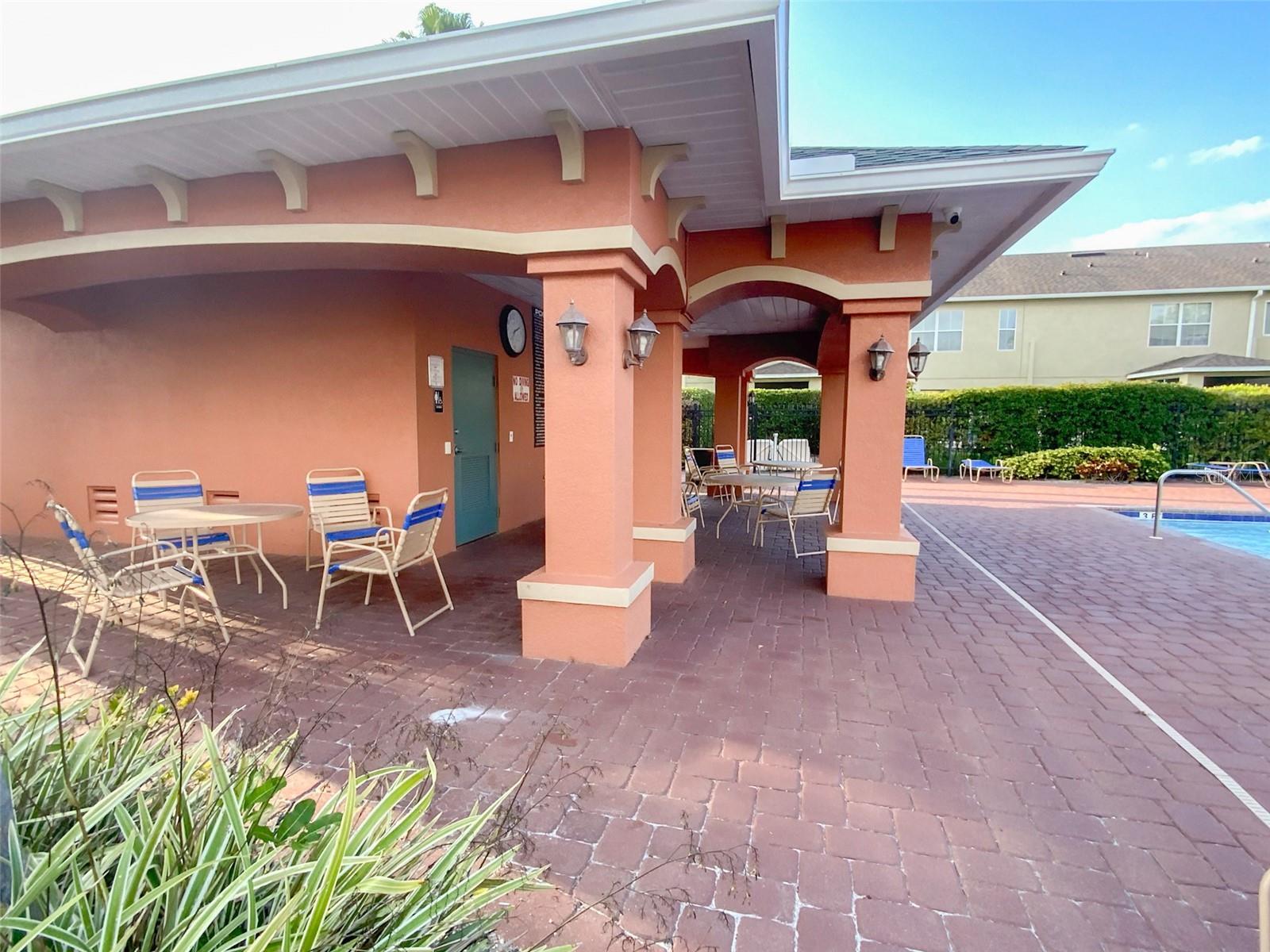 SUNSET POINTE TWNHMS - Residential Lease