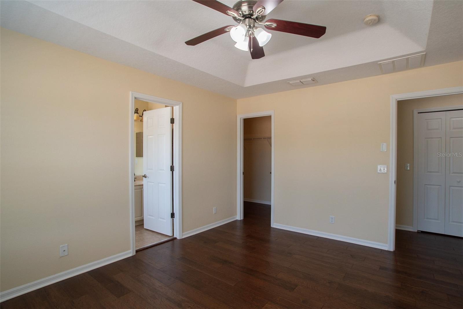 SUNSET POINTE TWNHMS - Residential Lease