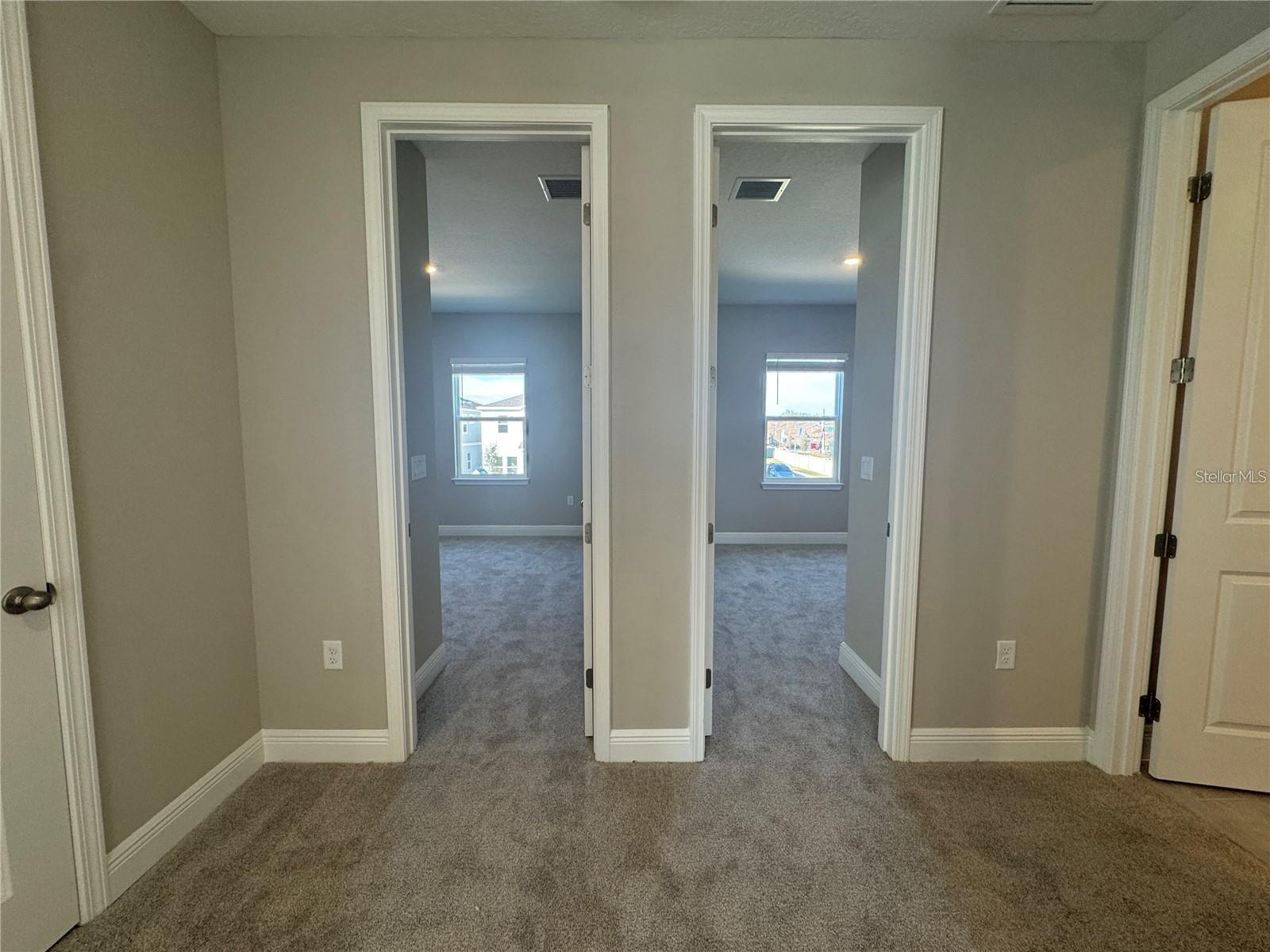 HAMLIN POINTE - Residential