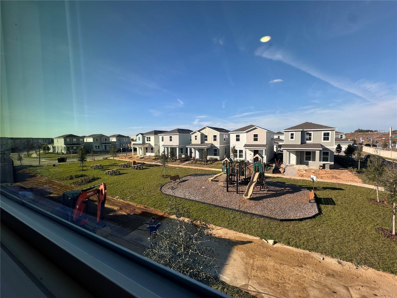 HAMLIN POINTE - Residential