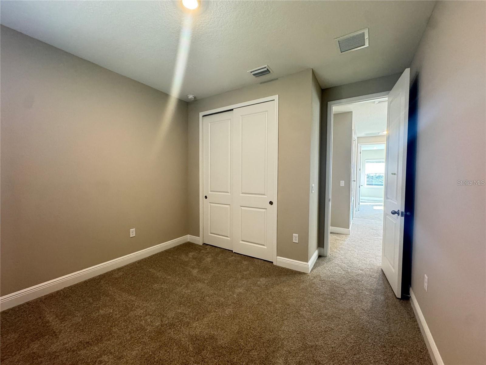 HAMLIN POINTE - Residential