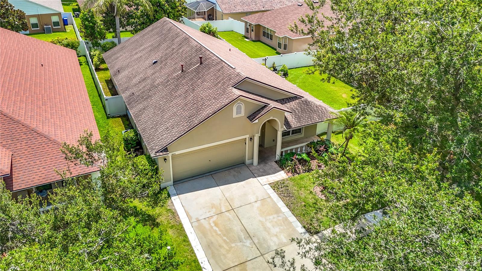 805 LESA GLEN PLACE