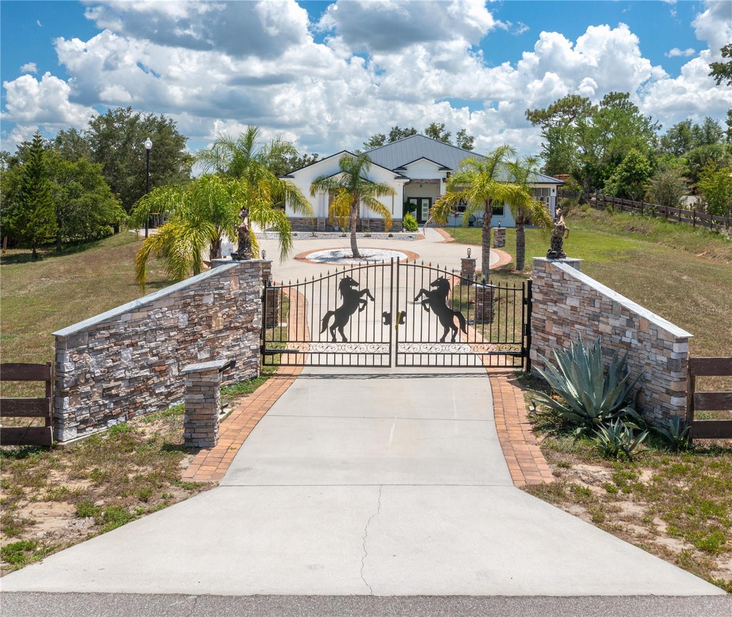 55 CATTLE TRAIL DRIVE