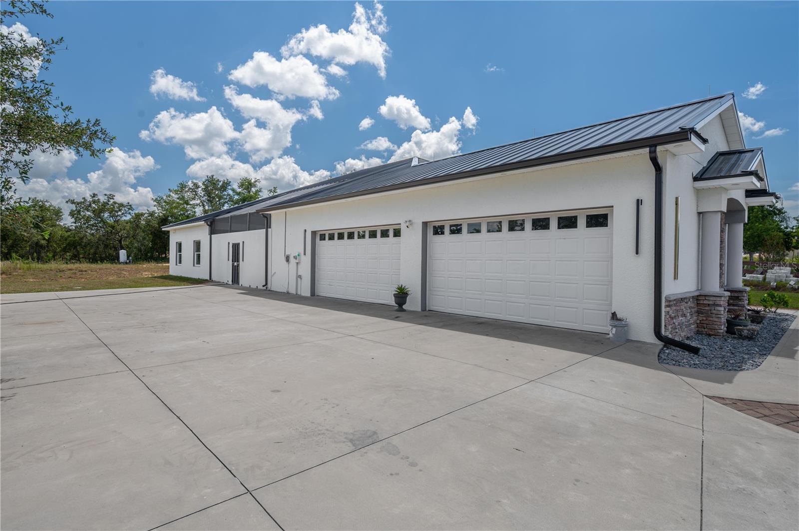 HALA HEIGHTS - Residential