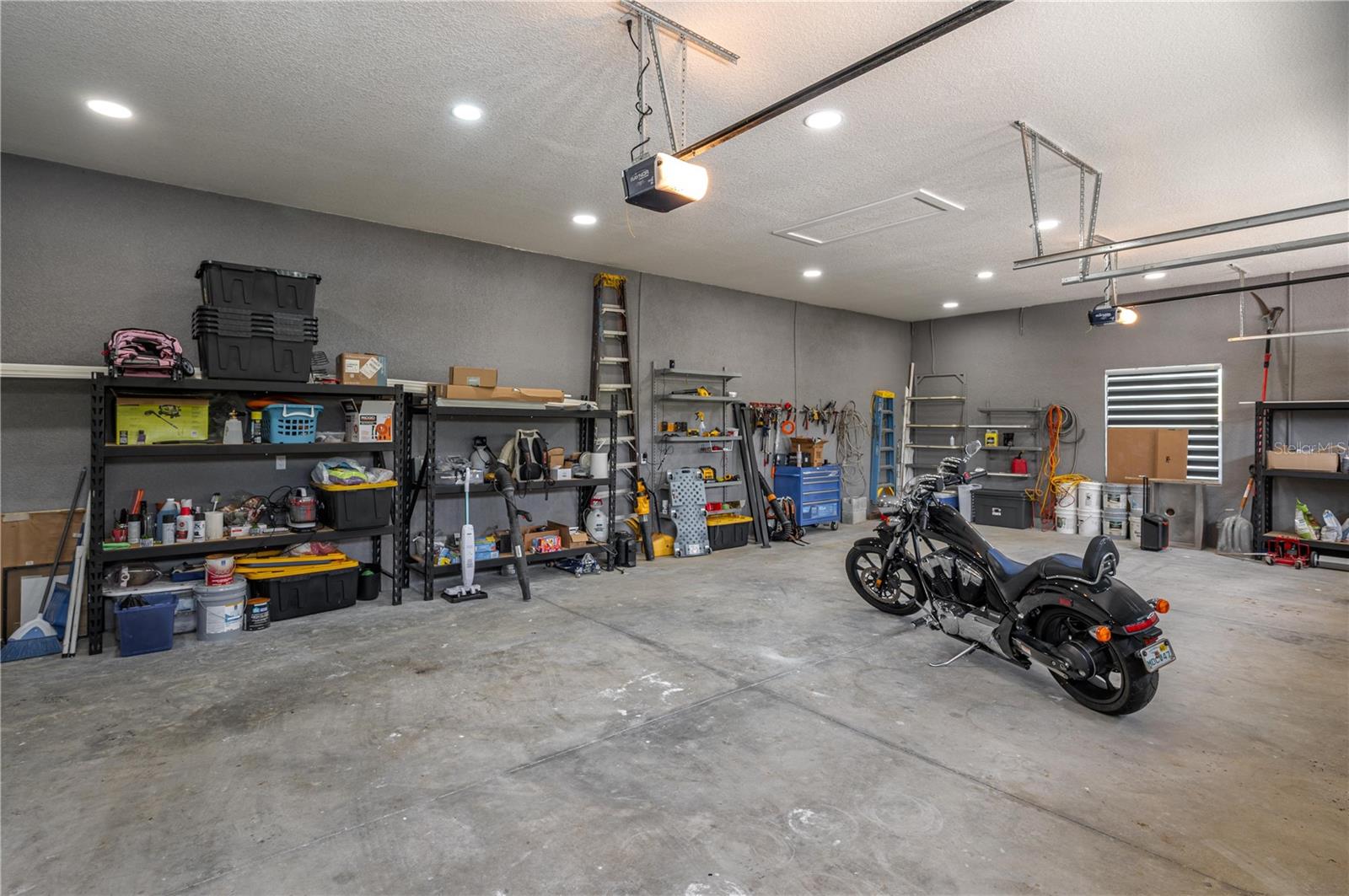 HALA HEIGHTS - Residential