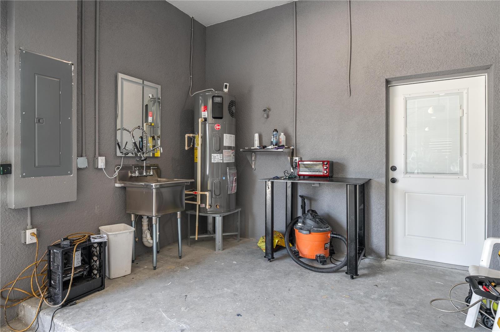 HALA HEIGHTS - Residential