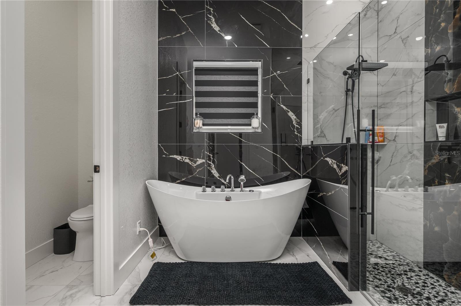 HALA HEIGHTS - Residential