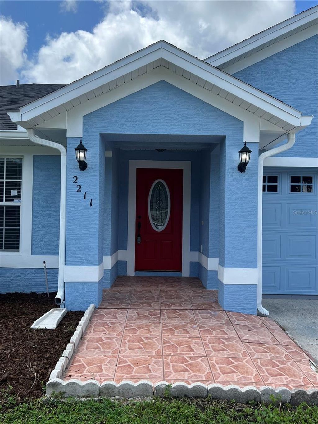 Photo of 2211 Julianna Court, Saint Cloud, FL 34769 (MLS # S5130318)