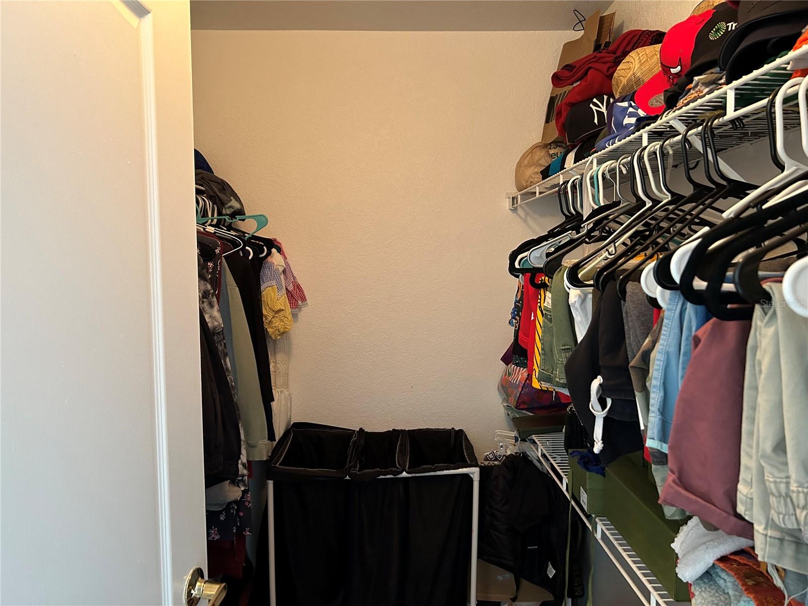 LAKE THOMAS WOODS SIXTH ADD - Residential