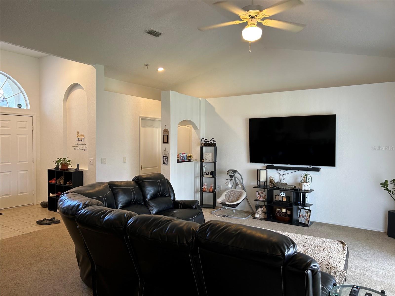 LAKE THOMAS WOODS SIXTH ADD - Residential