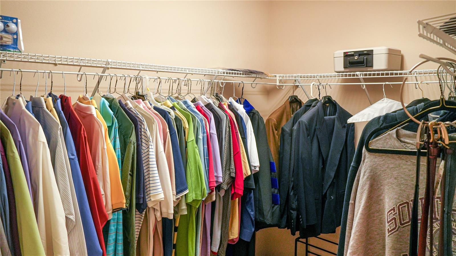 BEACON RIDGE AT LEGENDS - Residential