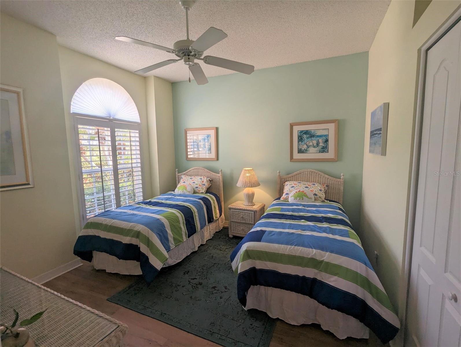 HERITAGE OAKS GOLF & COUNTRY CLUB - Residential Lease