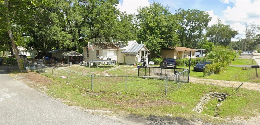 Photo of 434 Ring Road, Orlando, FL 32811 (MLS # O6364398)