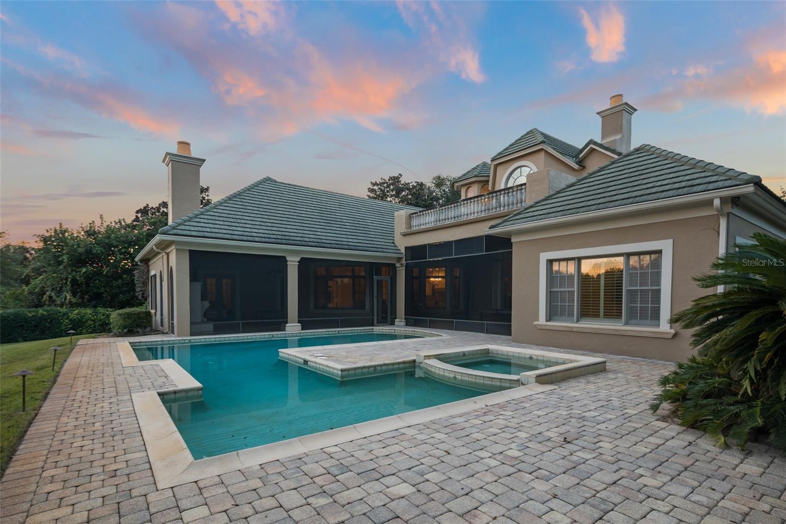 ISLEWORTH WEST - Residential