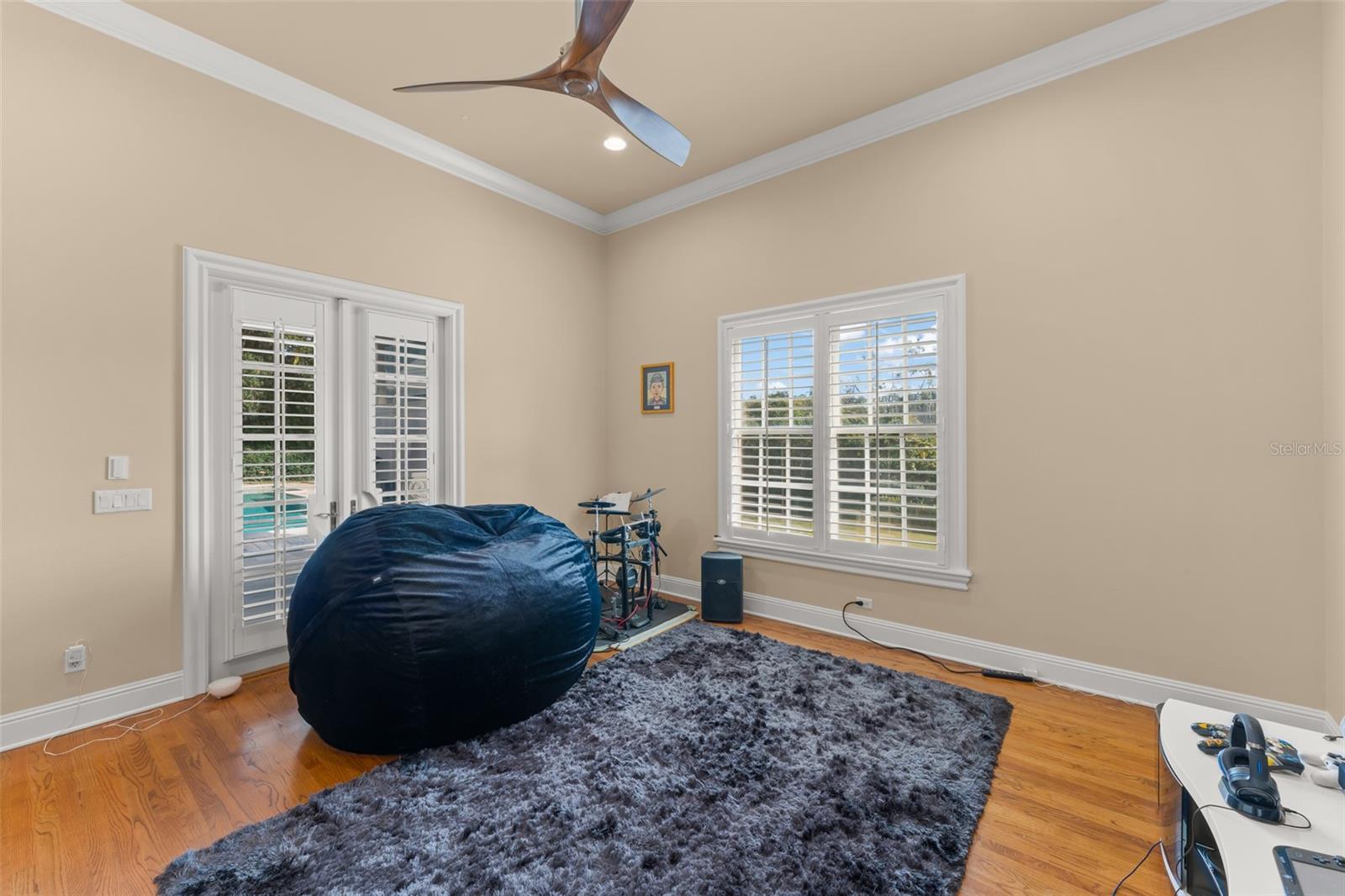 ISLEWORTH WEST - Residential