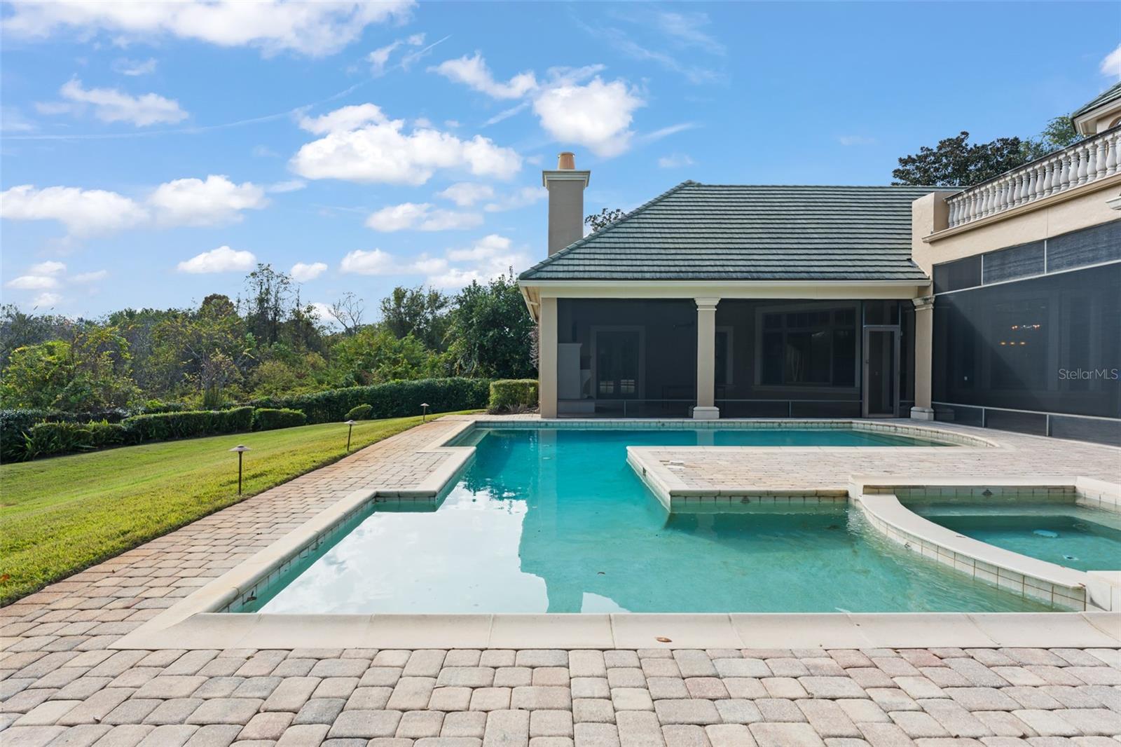 ISLEWORTH WEST - Residential