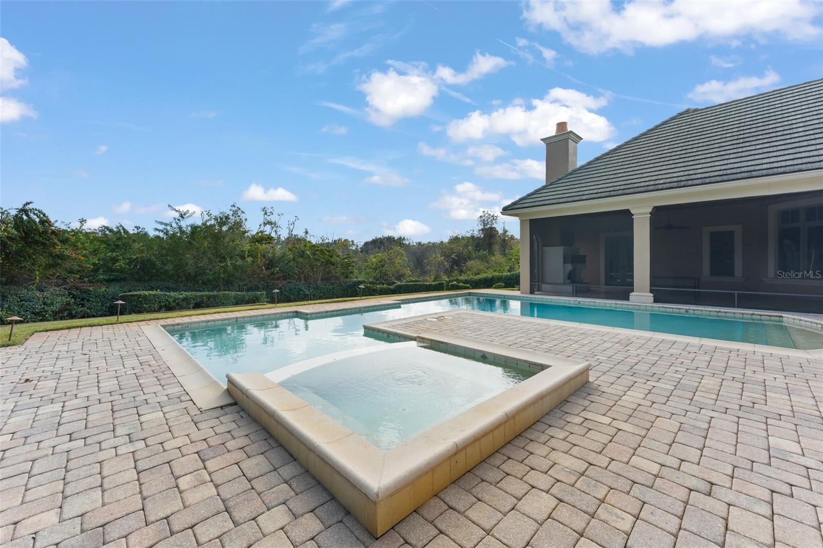 ISLEWORTH WEST - Residential