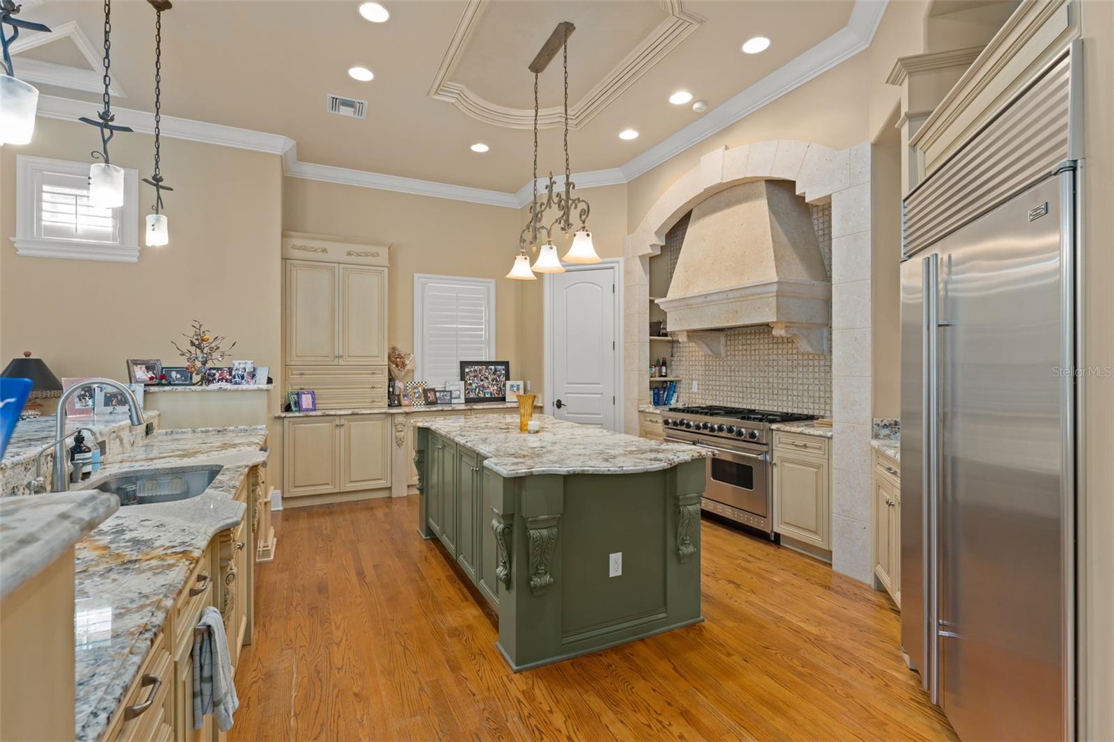 ISLEWORTH WEST - Residential