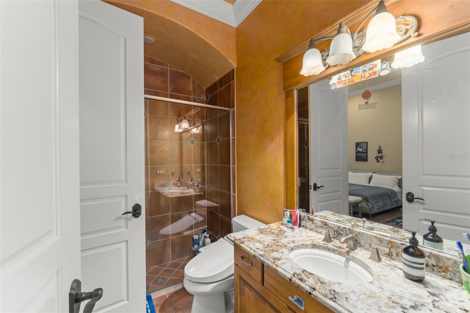 ISLEWORTH WEST - Residential