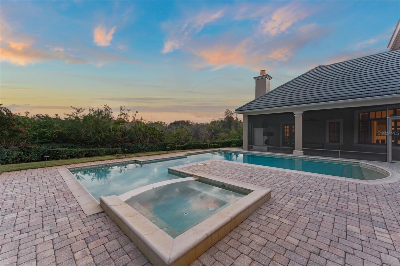 ISLEWORTH WEST - Residential