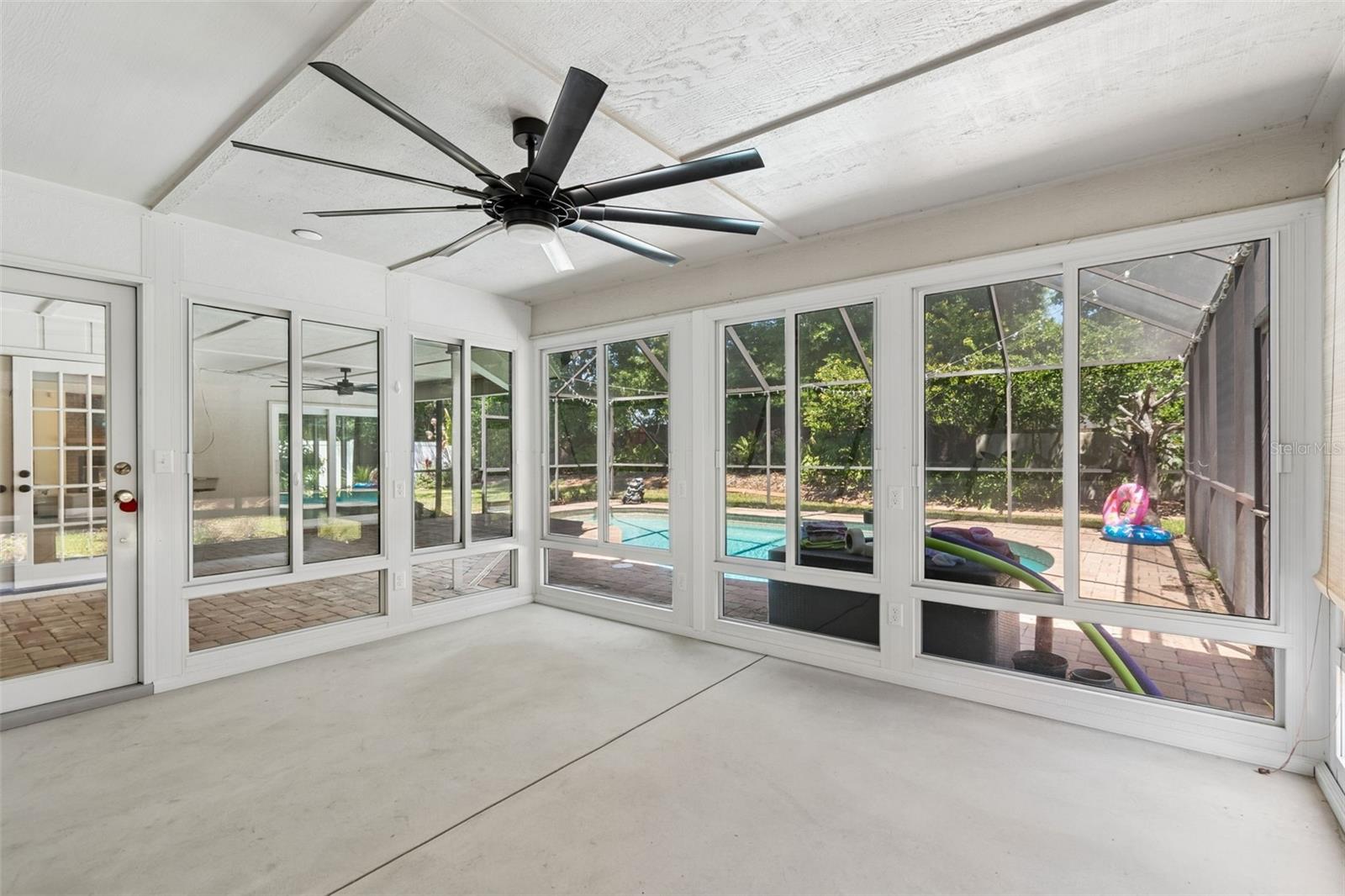 THE HAMLET - Residential