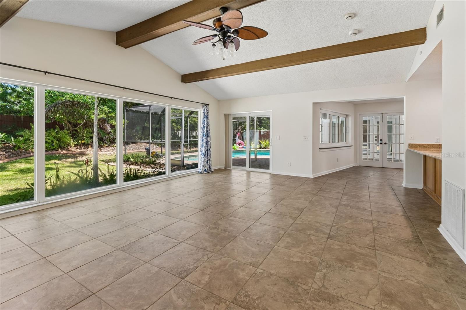 THE HAMLET - Residential