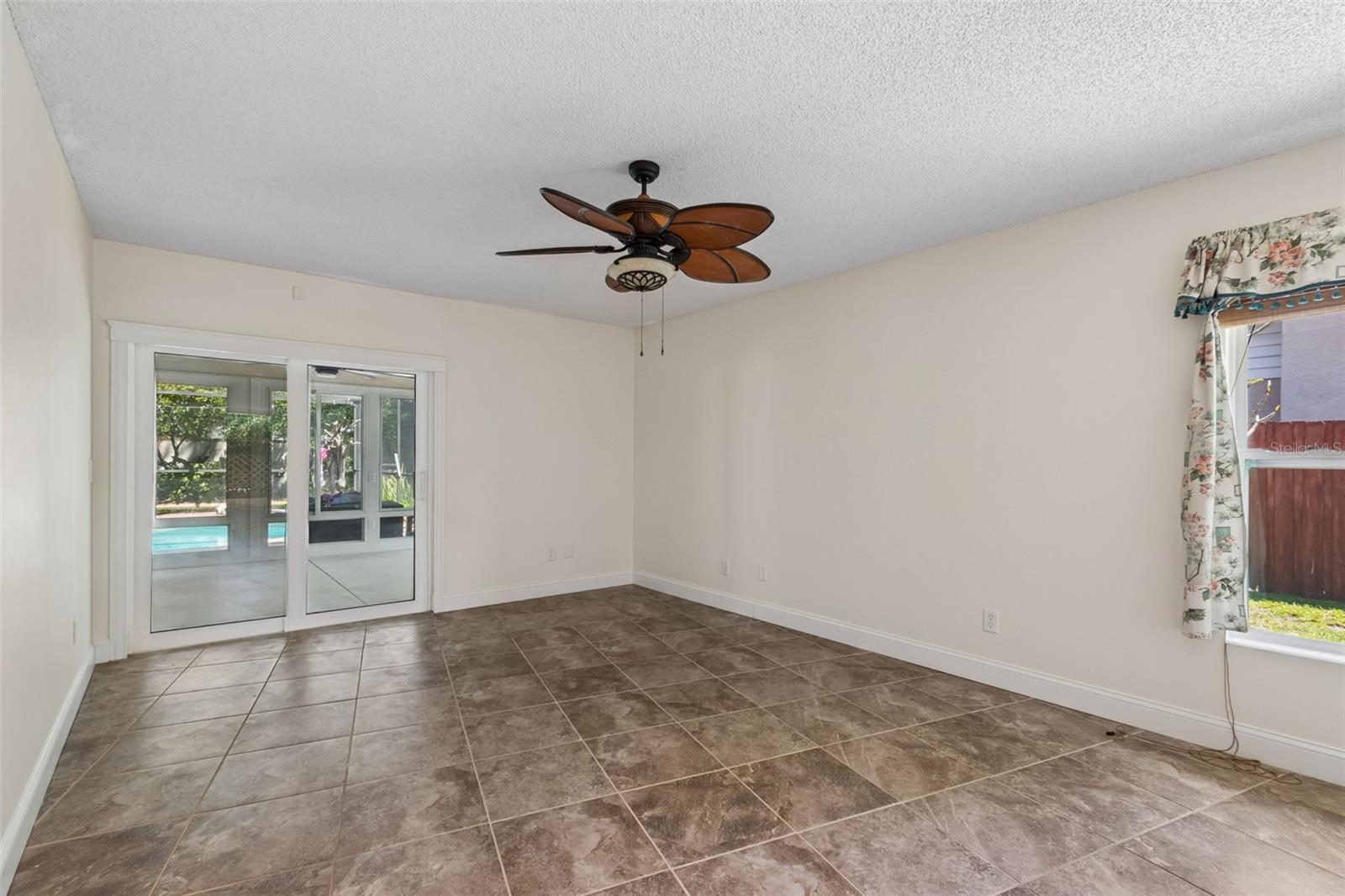 THE HAMLET - Residential