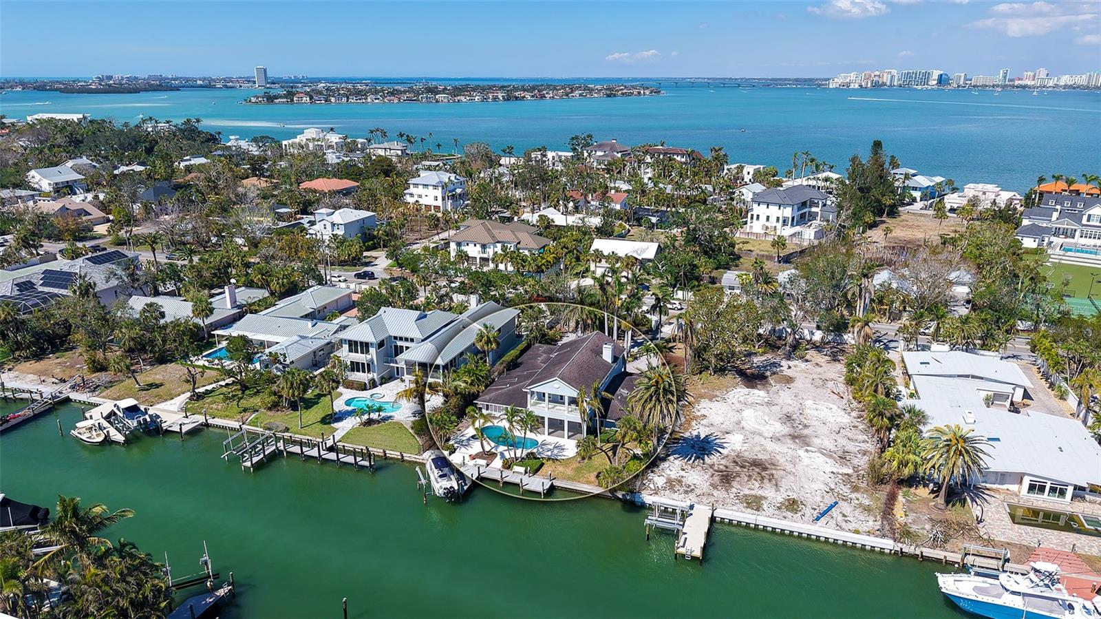 BAY ISLAND SHORES - Residential