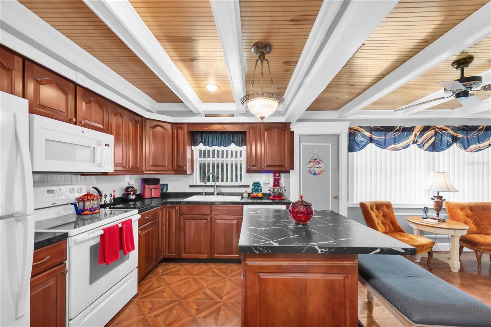 VENDOME VILLAGE - Residential