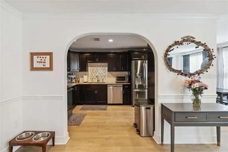 LAKE BARTON SHORES - Residential Lease