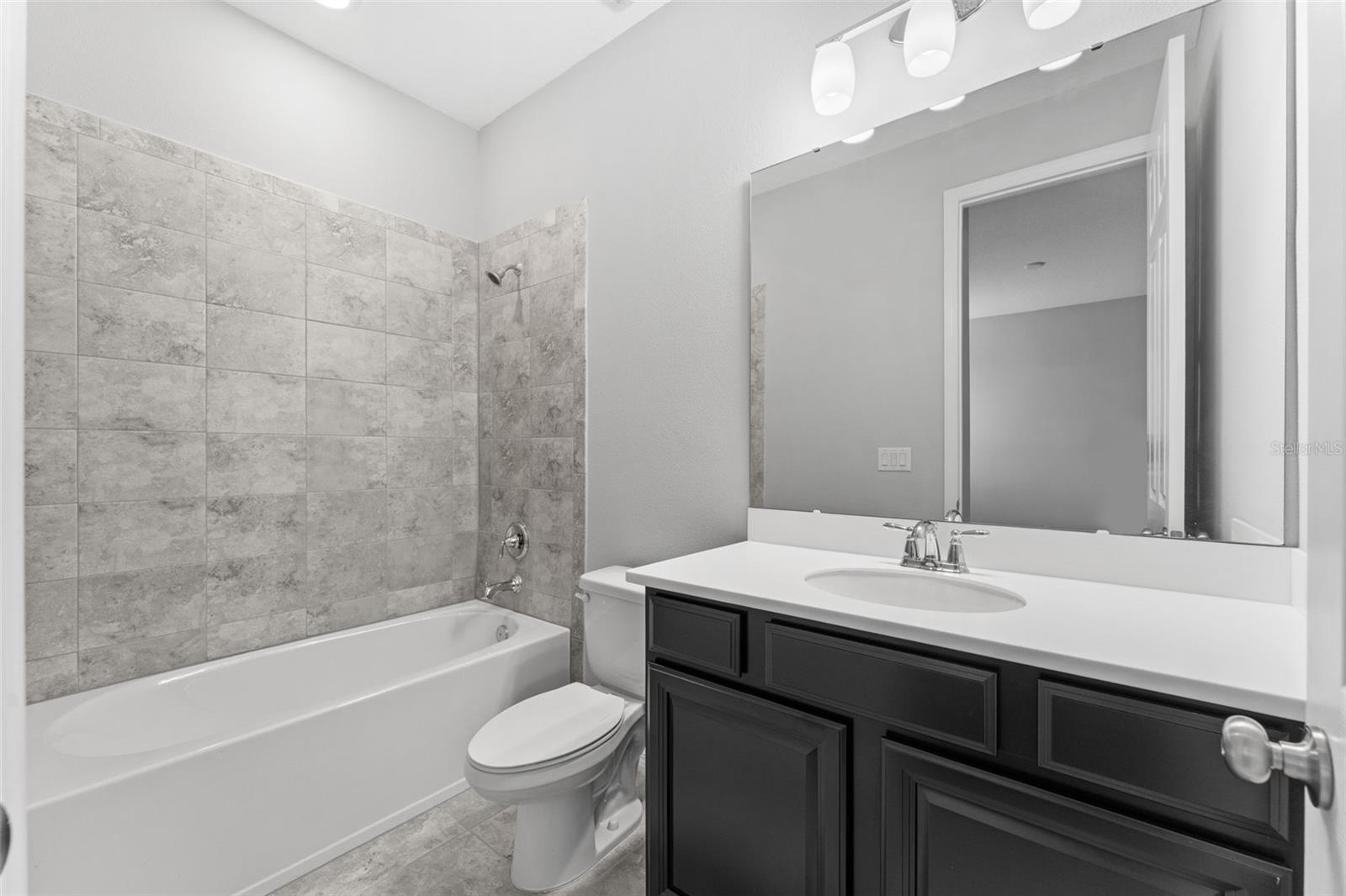 LAKEVIEW PRESERVE - Residential