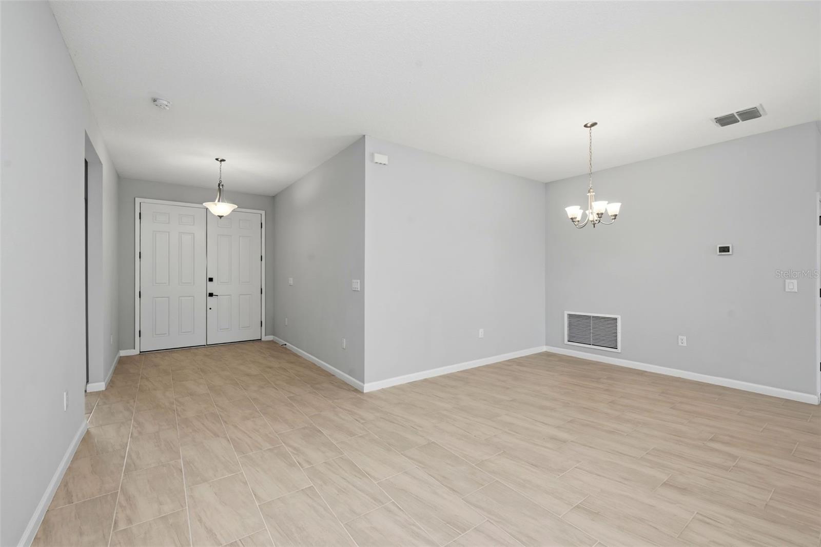 TALICHET/VENEZIA NORTH - Residential