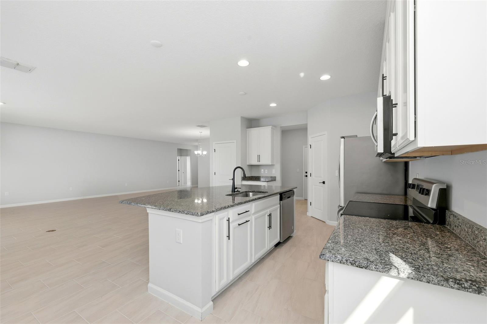 TALICHET/VENEZIA NORTH - Residential