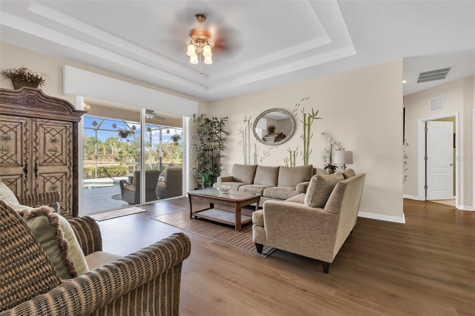 STONEYBROOK AT VENICE - Residential