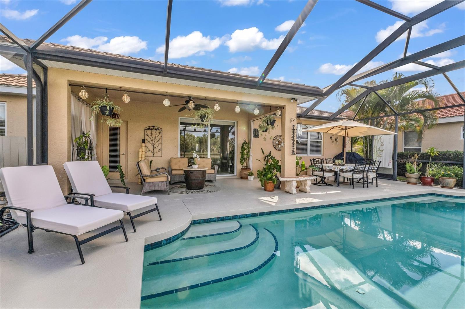 STONEYBROOK AT VENICE - Residential