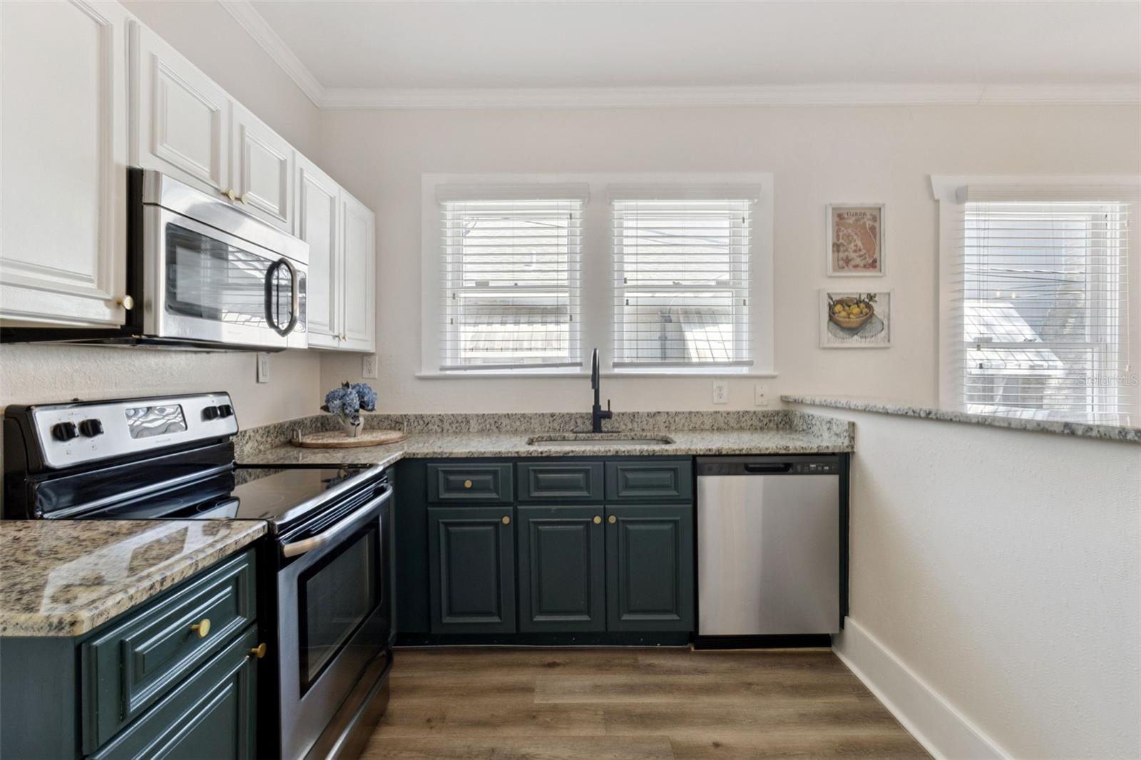 MABRYS SUB OF S 1/2 O - Residential