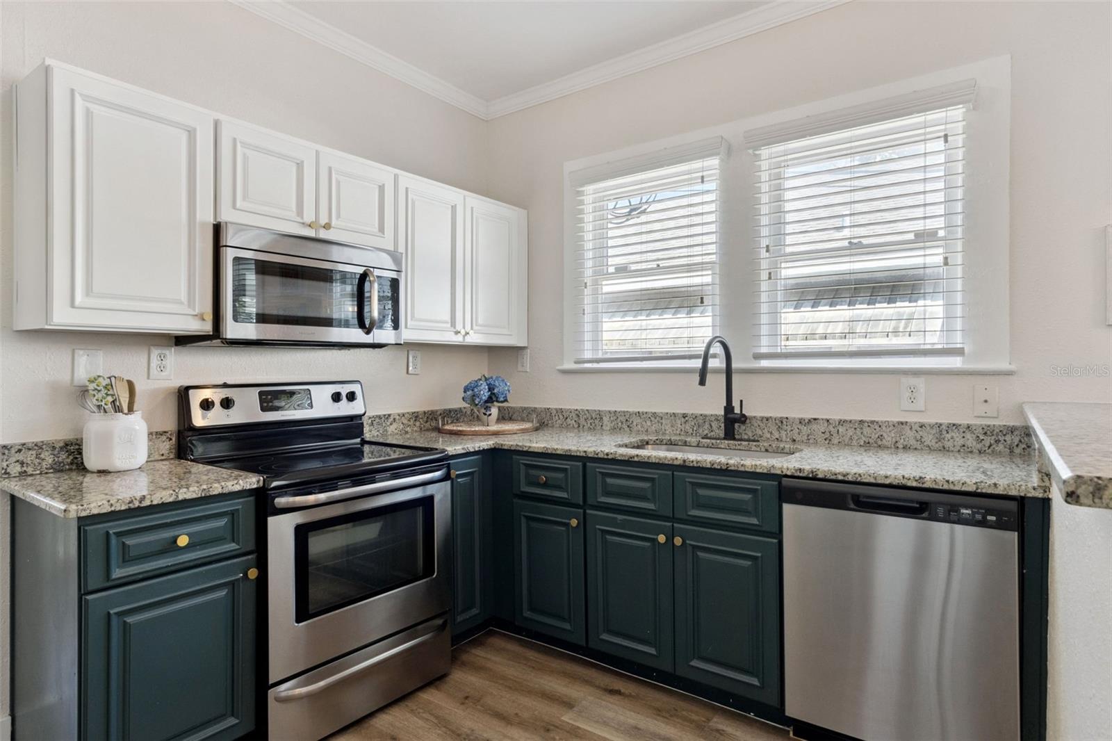 MABRYS SUB OF S 1/2 O - Residential