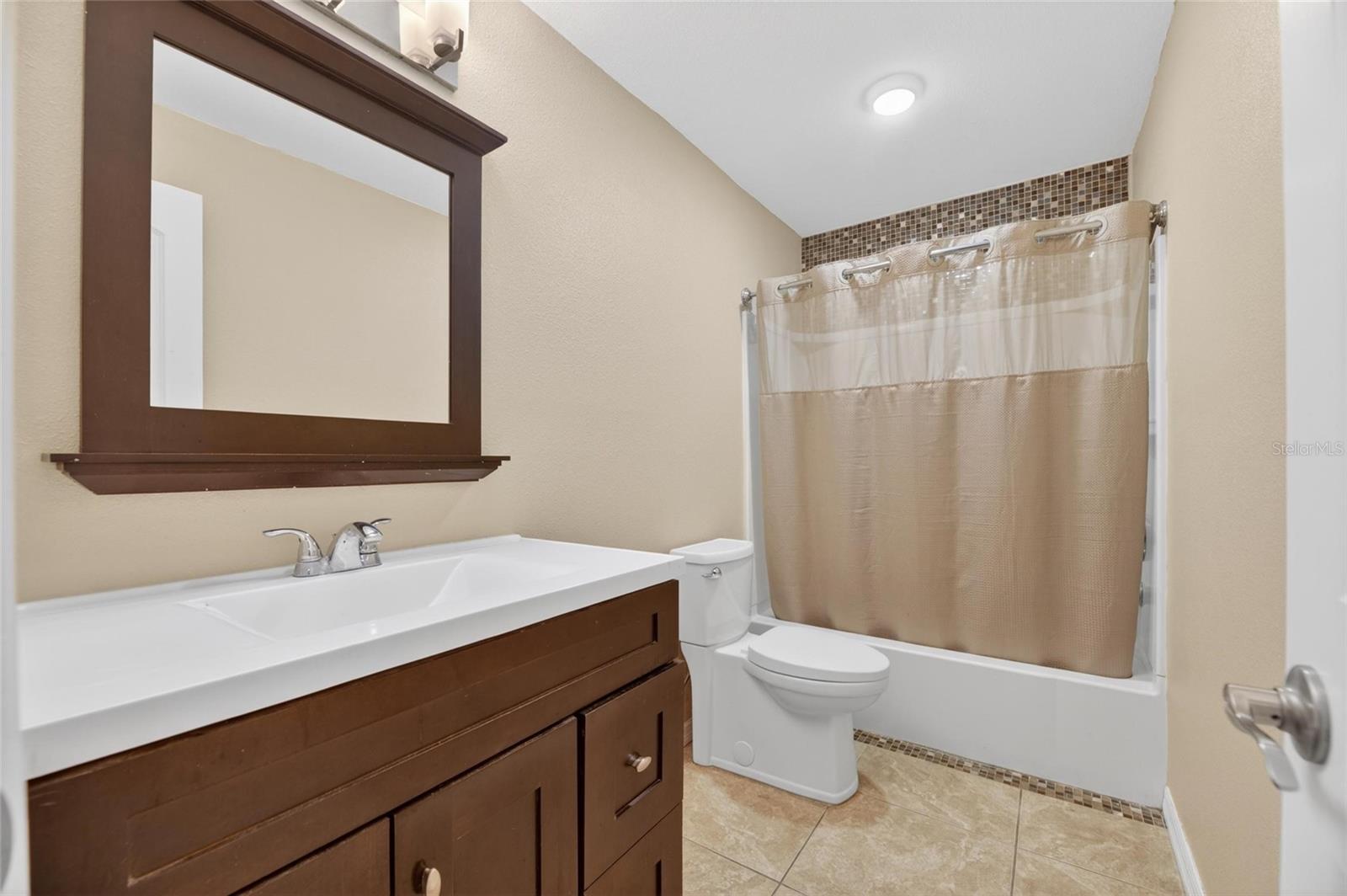 PEPPERMILL AT PROVIDENCE LAKES - Residential