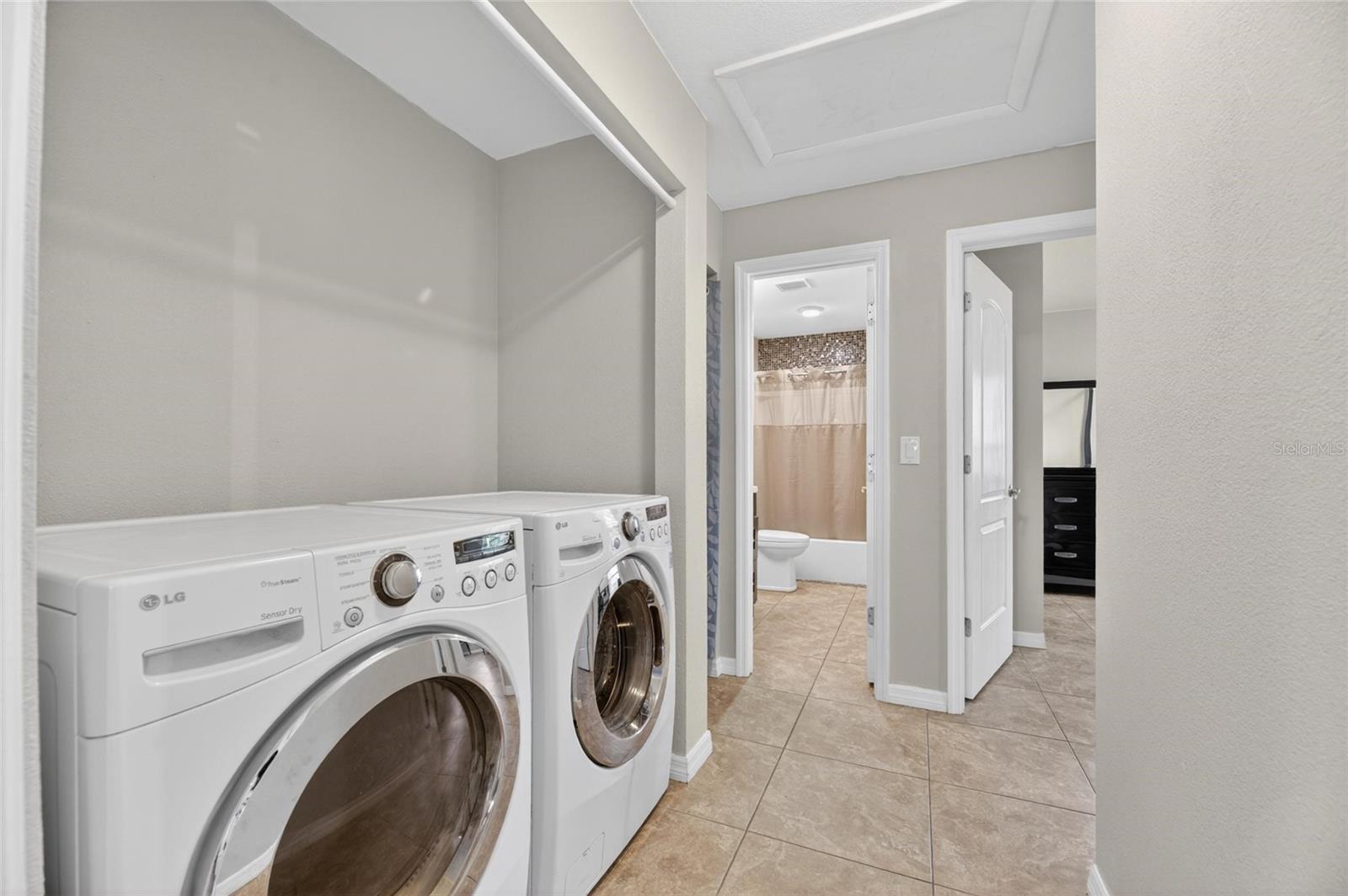 PEPPERMILL AT PROVIDENCE LAKES - Residential