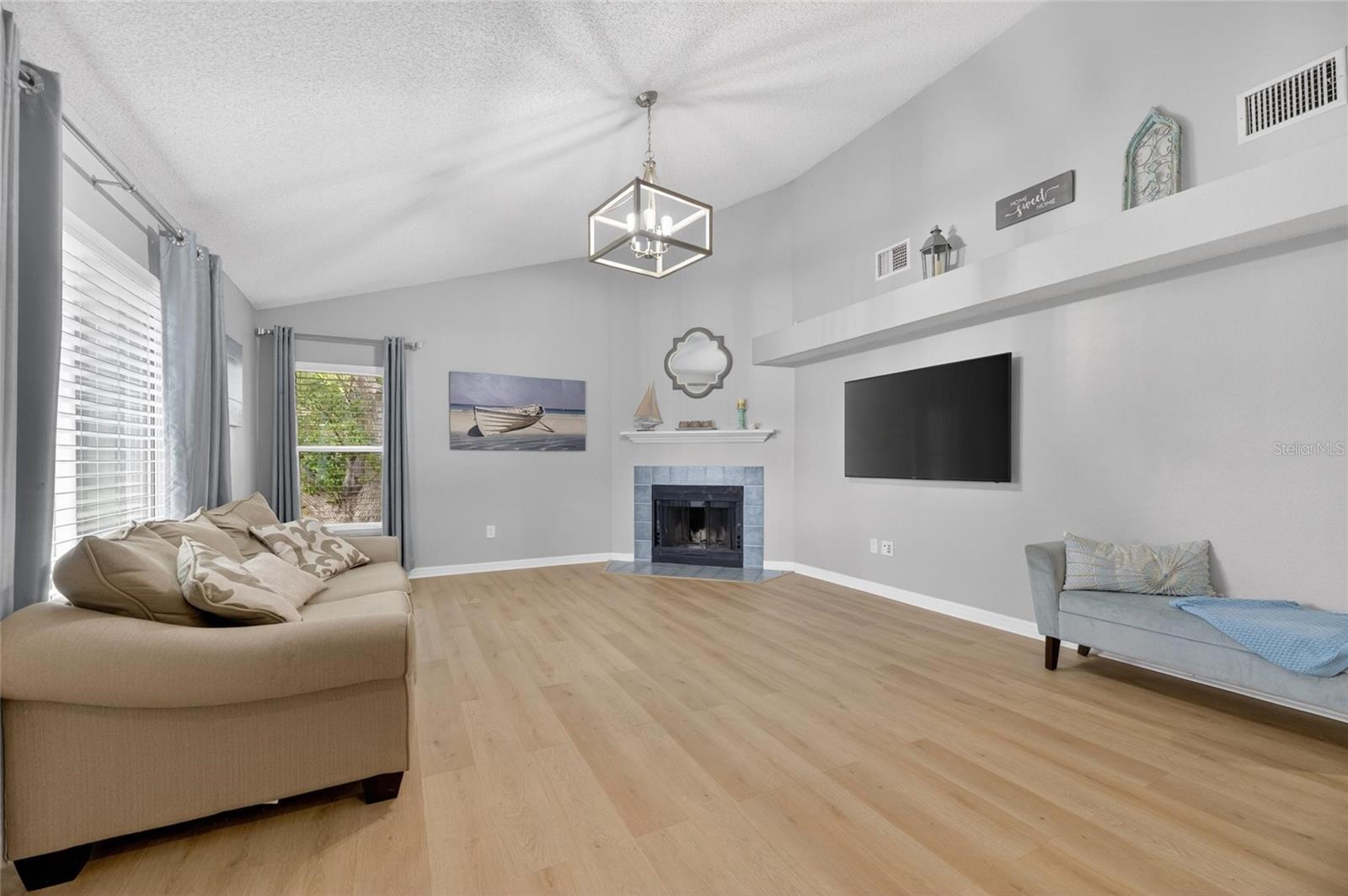 PEPPERMILL AT PROVIDENCE LAKES - Residential