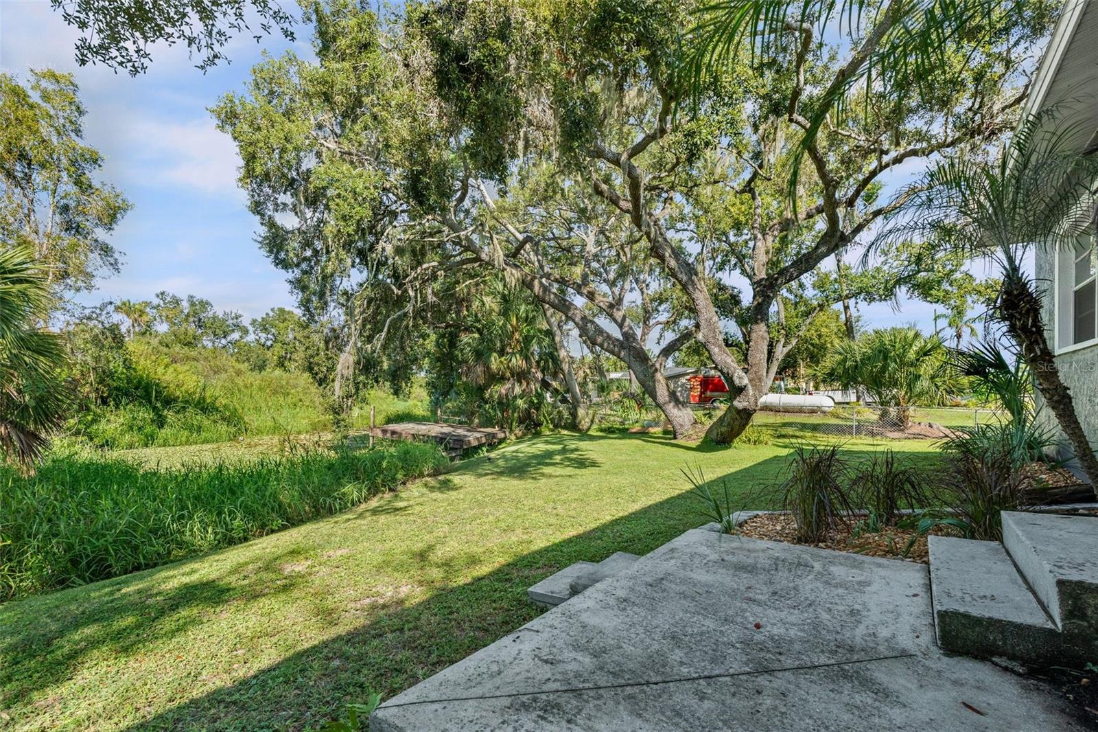 MARINELAND - Residential