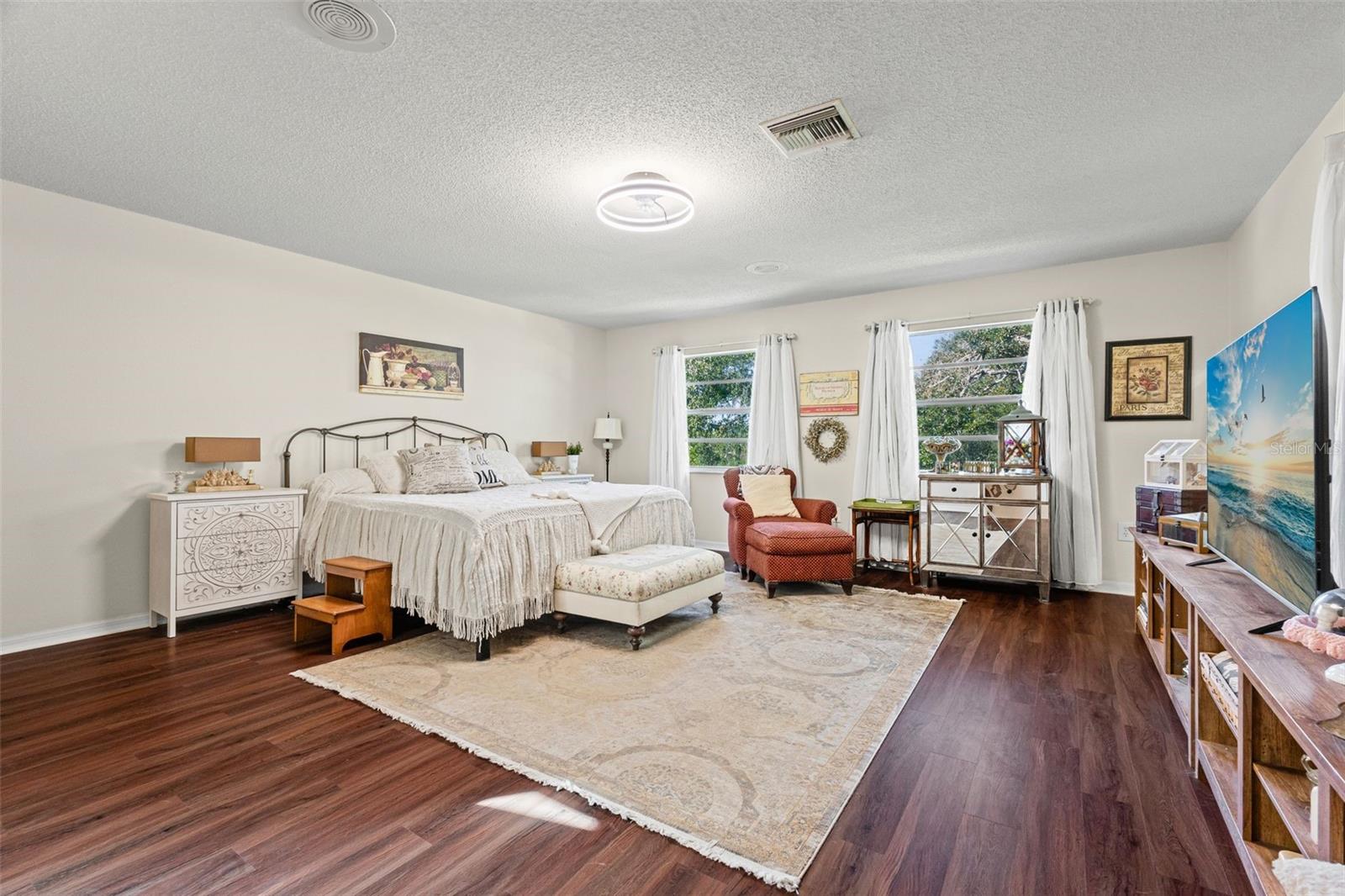 MARINELAND - Residential