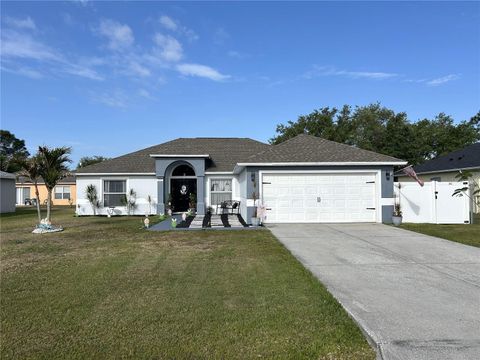 Photo of 633 Kangaroo Drive, Kissimmee, FL 34759 (MLS # S5122500)